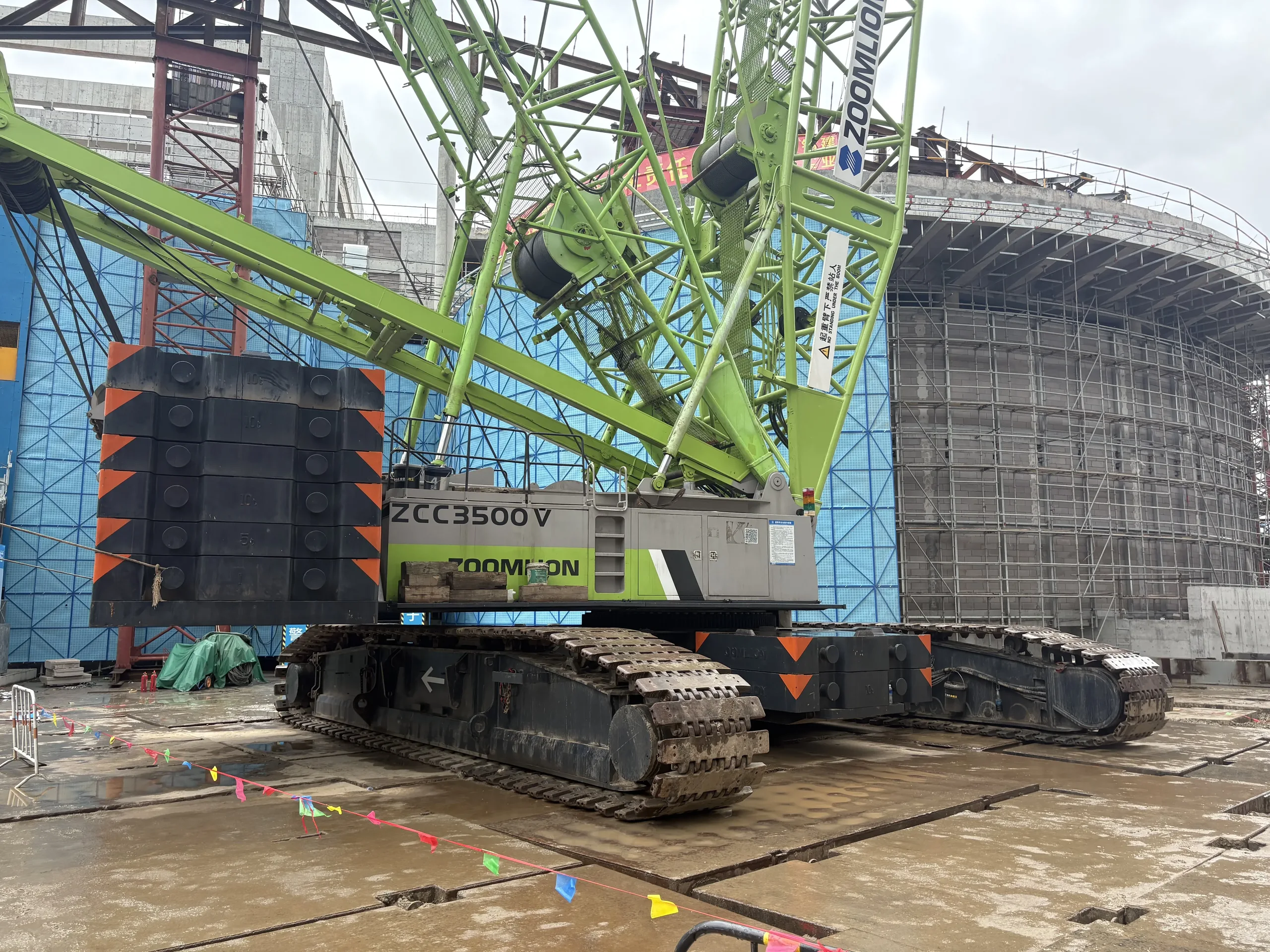 2015 ZOOMLION ZCC3500V 350-ton